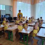 "Впевнено у НУШ вступаємо - перешкоди спільно долаємо." 17 1000005408