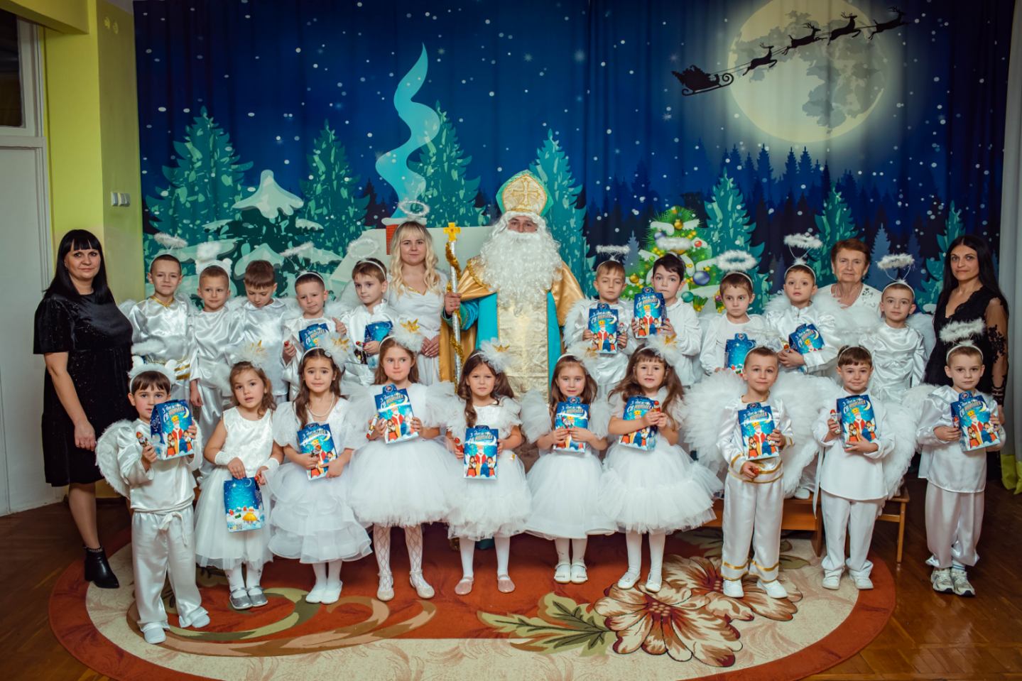 "Святий Миколай, до садочку завітай!!!" 1 1000010582